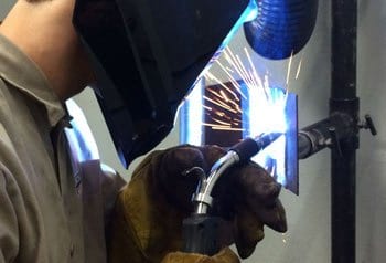Suporte Técnico em Soldagem: Serviço de Qualificação e Treinamento
