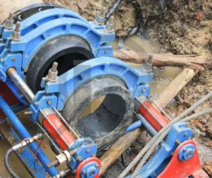 Certificação de Soldadores de Pead 5 Equipamento industrial utilizado em treinamento prático para certificação de soldadores.