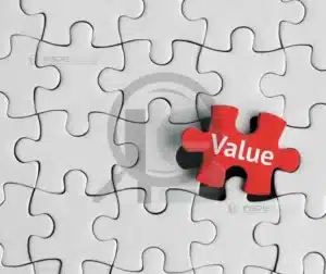 Treinamento de Solda 5 Peça de quebra-cabeça vermelha com a palavra "Value", simbolizando suporte e flexibilidade.