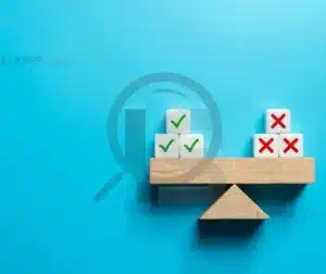 Qualificação de Soldagem para Reduzir Falhas 5 Balança simbolizando o equilíbrio entre riscos e resultados em processos industriais de soldagem.